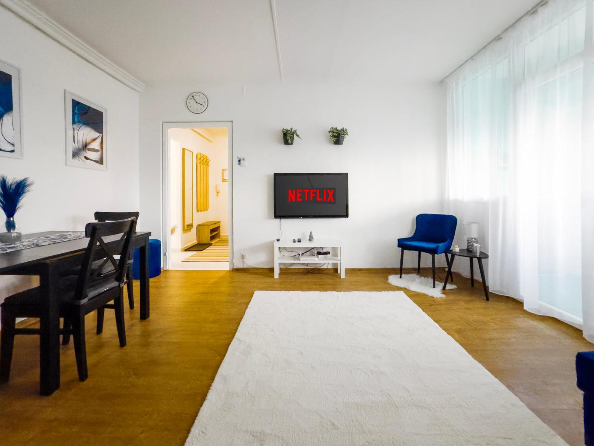 Panoramic 2br Home-free Parking-ac-top Floor Apartmán
